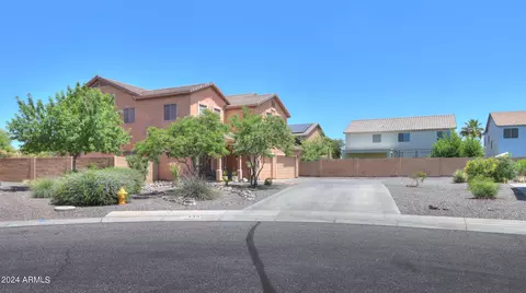 936 E Kapasi Ln, San Tan Valley, AZ 85140