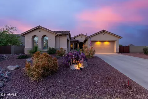 4822 W Faull Dr, New River, AZ 85087