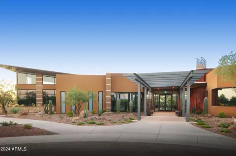 View/Area - 2933 E Sands Dr, Phoenix, AZ 85050 photo 11 of 22