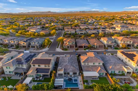View/Area - 2933 E Sands Dr, Phoenix, AZ 85050 photo 22 of 22
