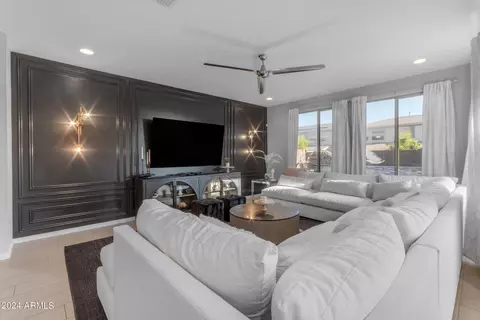 Other - 2933 E Sands Dr, Phoenix, AZ 85050 photo 10 of 31