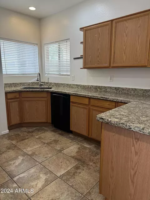 1845 E Patrick St, Gilbert, AZ 85295 photo 9