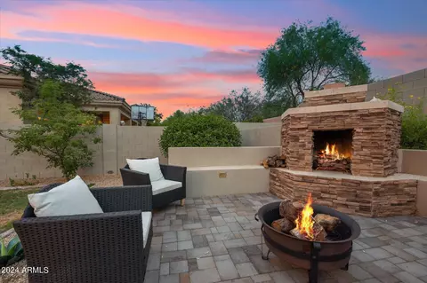 Exterior - 3852 Expedition Way, Phoenix, AZ 85050 photo 6 of 15
