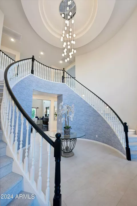 Entry Way - 3852 Expedition Way, Phoenix, AZ 85050 photo 2 of 11