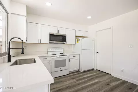 2638 W Wolf St, Phoenix, AZ 85017 photo 9