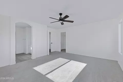6828 S 38th Dr, Phoenix, AZ 85041 photo 19