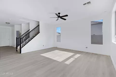 6828 S 38th Dr, Phoenix, AZ 85041 photo 7