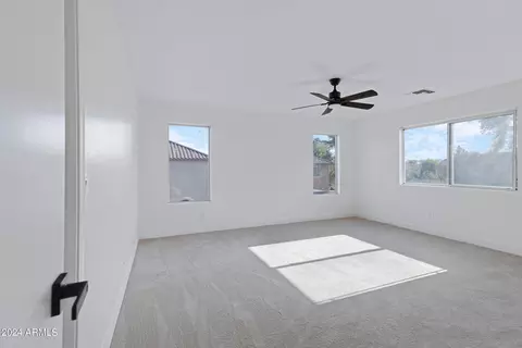 6828 S 38th Dr, Phoenix, AZ 85041 photo 18