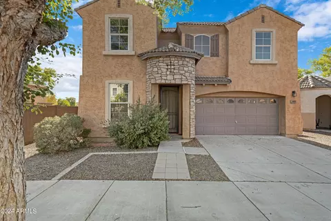 6828 S 38th Dr, Phoenix, AZ 85041