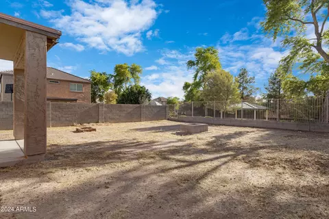6828 S 38th Dr, Phoenix, AZ 85041 photo 31