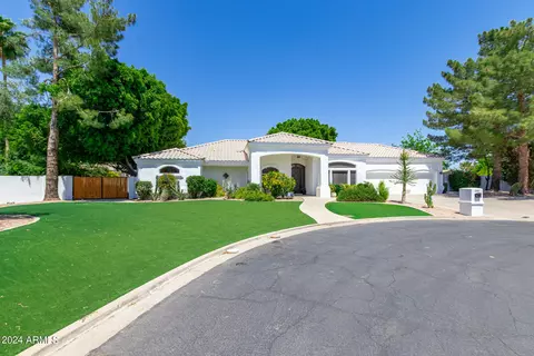 1346 E Salado Cir, Mesa, AZ 85203