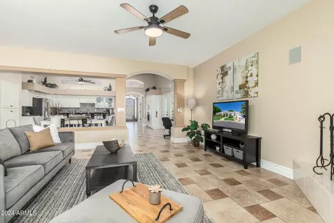 1346 E Salado Cir, Mesa, AZ 85203 photo 12