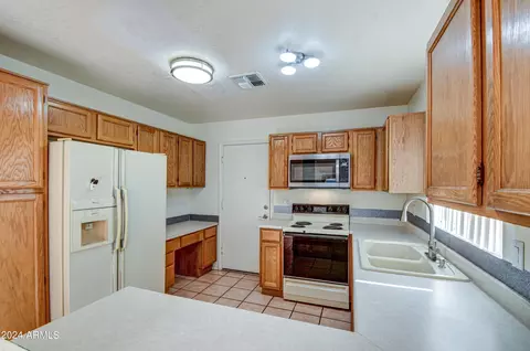 4314 E Chuckwalla Cyn, Phoenix, AZ 85044 photo 13