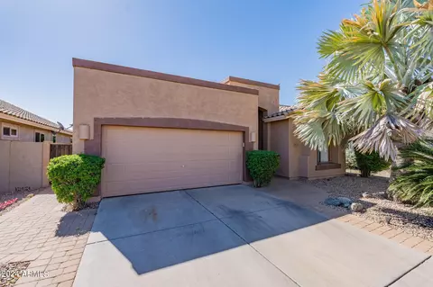 29823 N Little Leaf Dr, San Tan Valley, AZ 85143