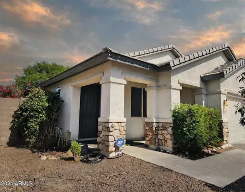 7046 W Desert Ln, Laveen, AZ 85339