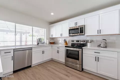 1324 E Bayview Dr, Tempe, AZ 85283 photo 24