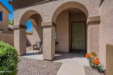 4840 S Cobblestone St, Gilbert, AZ 85298 photo 3