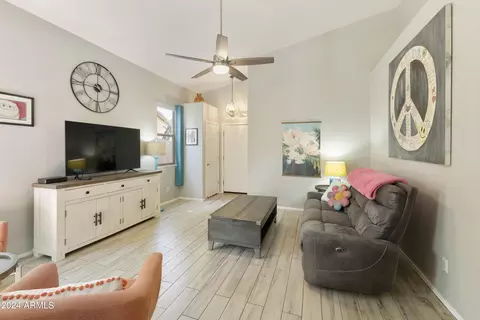 2640 E Sherri Dr, Gilbert, AZ 85296 photo 9
