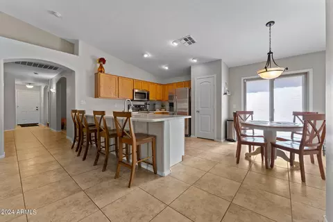 2331 W Apollo Rd, Phoenix, AZ 85041 photo 11