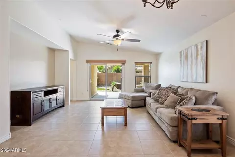 2201 E Brigadier Dr, Gilbert, AZ 85298 photo 3