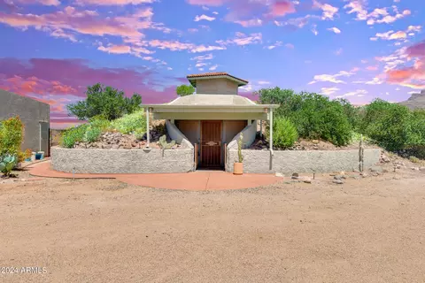 625 S Arroya Rd, Apache Junction, AZ 85119 photo 2