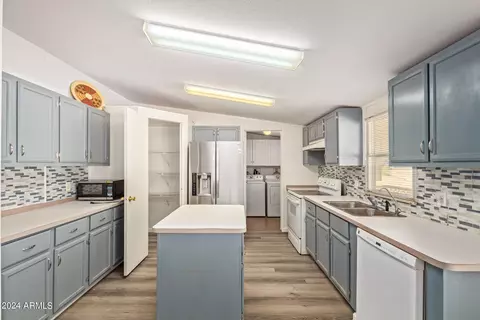 3440 W Desierto Dr, Eloy, AZ 85131