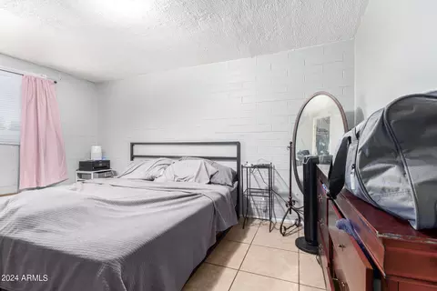 3835 N 63rd Dr, Phoenix, AZ 85033 photo 12