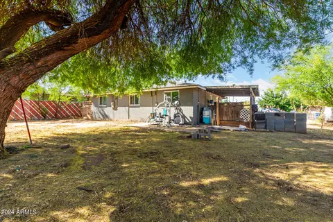 3835 N 63rd Dr, Phoenix, AZ 85033 photo 19