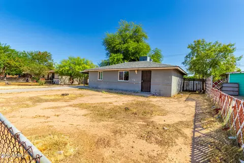 3835 N 63rd Dr, Phoenix, AZ 85033 photo 3