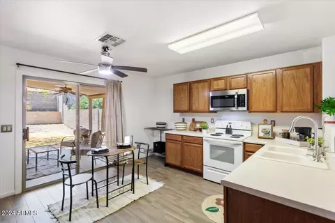 213 E Gwen St, Phoenix, AZ 85042 photo 5