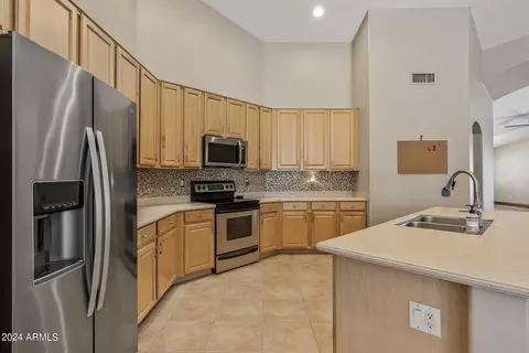 10657 E Carol Ave, Mesa, AZ 85208 photo 8