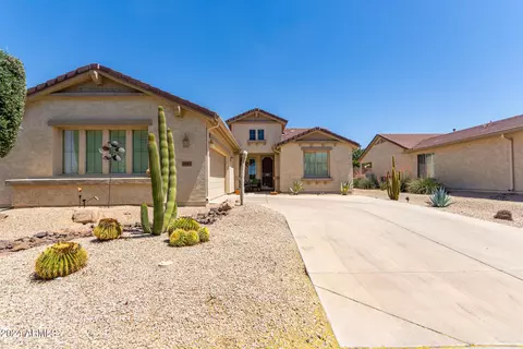32257 N Larkspur Dr, San Tan Valley, AZ 85143