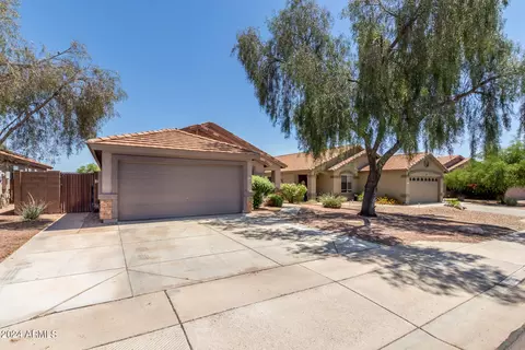 9023 E Fox St, Mesa, AZ 85207 photo 2