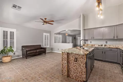 9023 E Fox St, Mesa, AZ 85207 photo 17