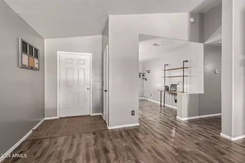 9023 E Fox St, Mesa, AZ 85207 photo 4