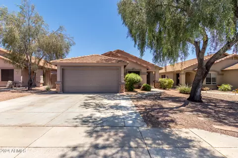 9023 E Fox St, Mesa, AZ 85207