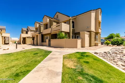 2035 S Elm St #235, Tempe, AZ 85282
