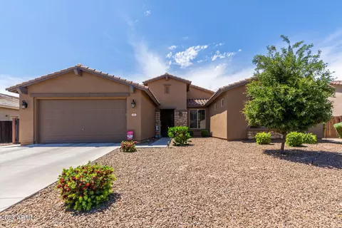 543 W Yellow Wood Ave, Queen Creek, AZ 85140