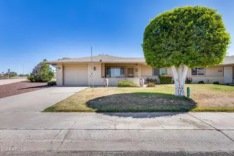 11054 W Tonada Dr, Sun City, AZ 85351