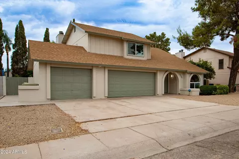 5304 W Surrey Ave, Glendale, AZ 85304