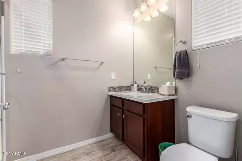 2097 S Agnes Ln, Gilbert, AZ 85295 photo 18