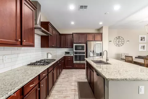2097 S Agnes Ln, Gilbert, AZ 85295 photo 10