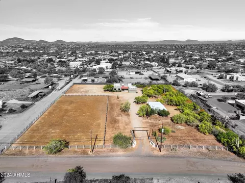 39612 N Central Ave, Phoenix, AZ 85086