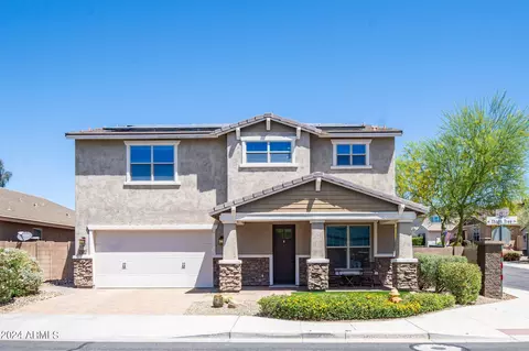 2946 W Thorn Tree Dr, Phoenix, AZ 85085