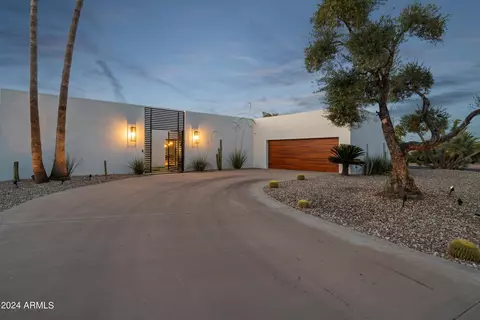 4554 E Va Estrella --, Phoenix, AZ 85028