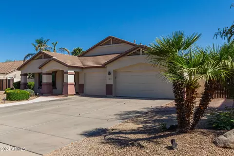307 E Clifton Ave, Gilbert, AZ 85295 photo 2