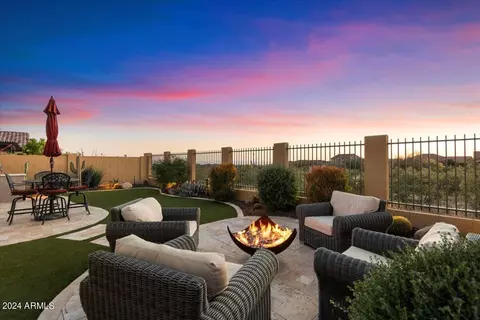 2048 N 88th St, Mesa, AZ 85207