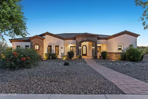 2238 N 83rd Cir, Mesa, AZ 85207