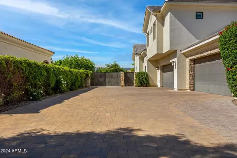 Exterior - 3158 E Bonanza Ct, Gilbert, AZ 85297 photo 21 of 30