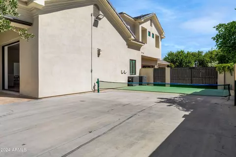 Exterior - 3158 E Bonanza Ct, Gilbert, AZ 85297 photo 5 of 30